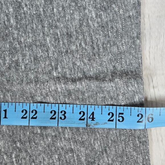 Spiritual Gangster Monogram Short Sleeve Crewneck T-Shirt in Heather Gray S NWT - Picture 9 of 10